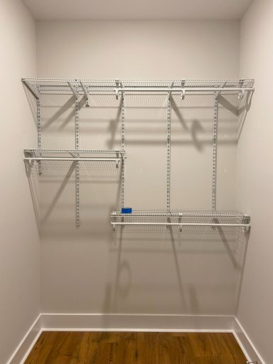 Closet organizer shelving