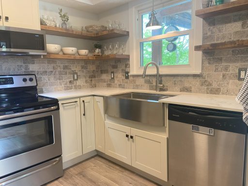 Travertine tile kitchen backsplash and outlets